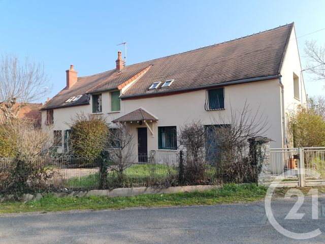 Maison à vendre - 10 pièces - 210 m2 - St Pierre Le Moutier - 58 - BOURGOGNE