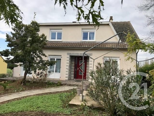 Maison à vendre - 6 pièces - 210,13 m2 - Sancoins - 18 - CENTRE
