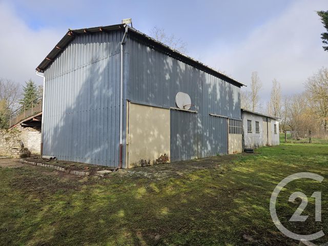 Parking à vendre - 300 m2 - St Pierre Le Moutier - 58 - BOURGOGNE