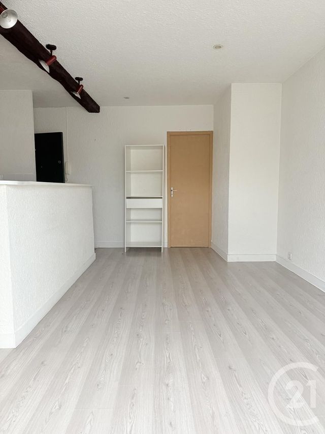 Appartement F2 à louer - 2 pièces - 32,69 m2 - Decize - 58 - BOURGOGNE