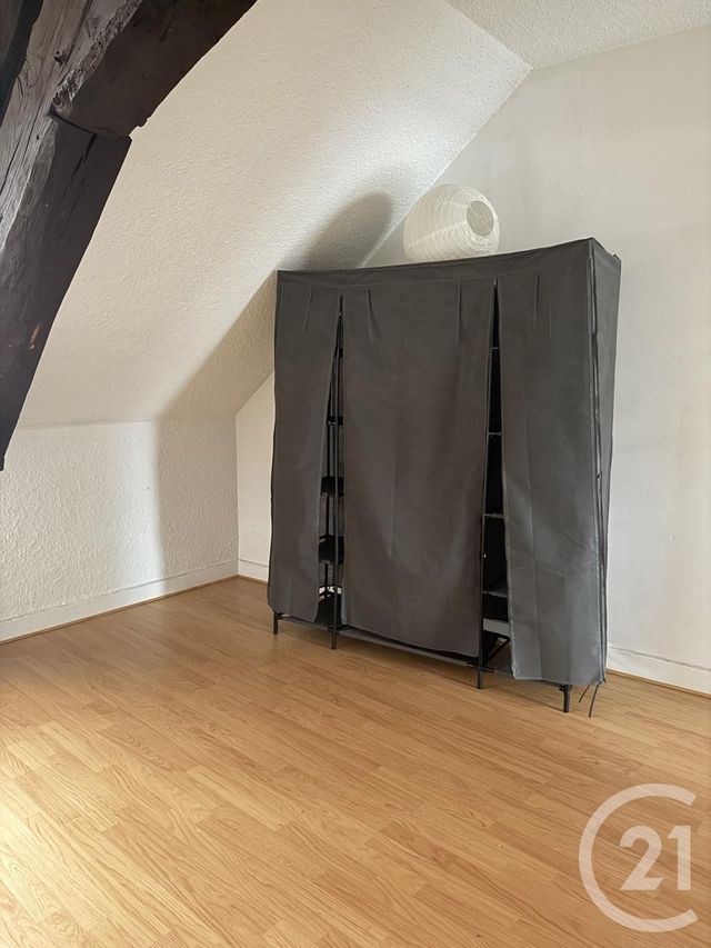 Appartement F2 à louer - 2 pièces - 32,69 m2 - Decize - 58 - BOURGOGNE