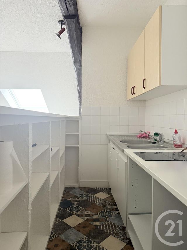 Appartement F2 à louer - 2 pièces - 32,69 m2 - Decize - 58 - BOURGOGNE