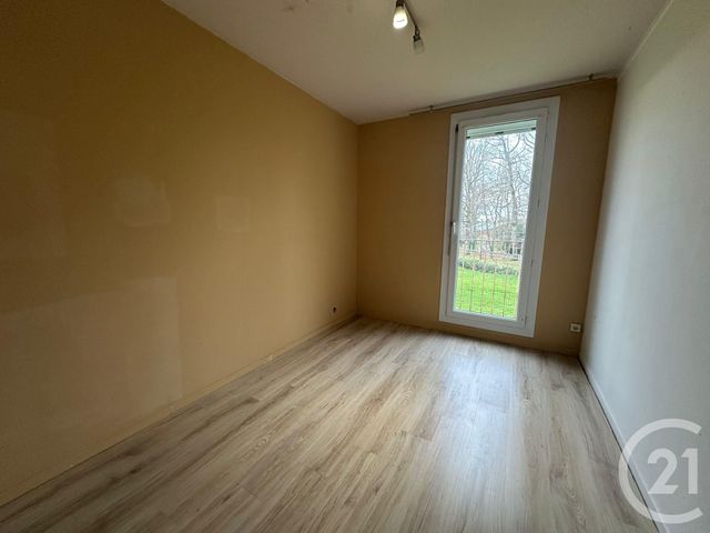 Appartement F3 &agrave; vendre - 3 pi&egrave;ces - 73,30 m2 - Cercy La Tour - 58 - BOURGOGNE
