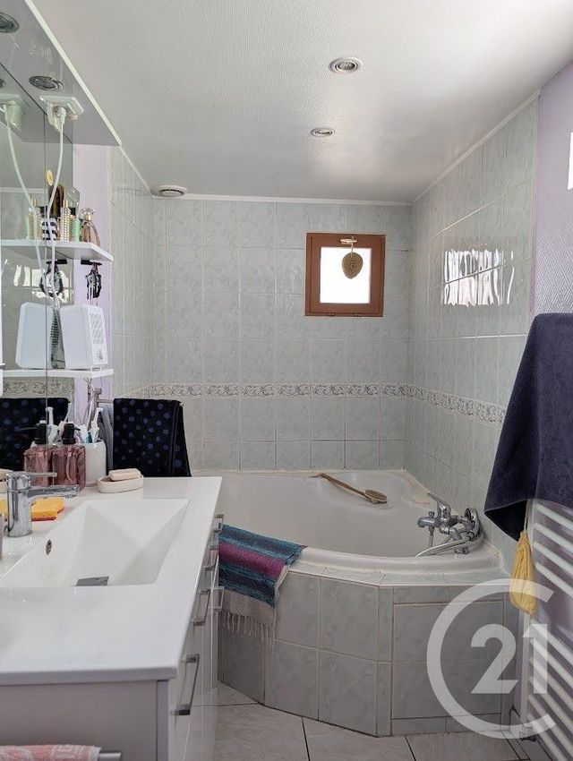 Maison &agrave; vendre - 4 pi&egrave;ces - 74,79 m2 - La Machine - 58 - BOURGOGNE