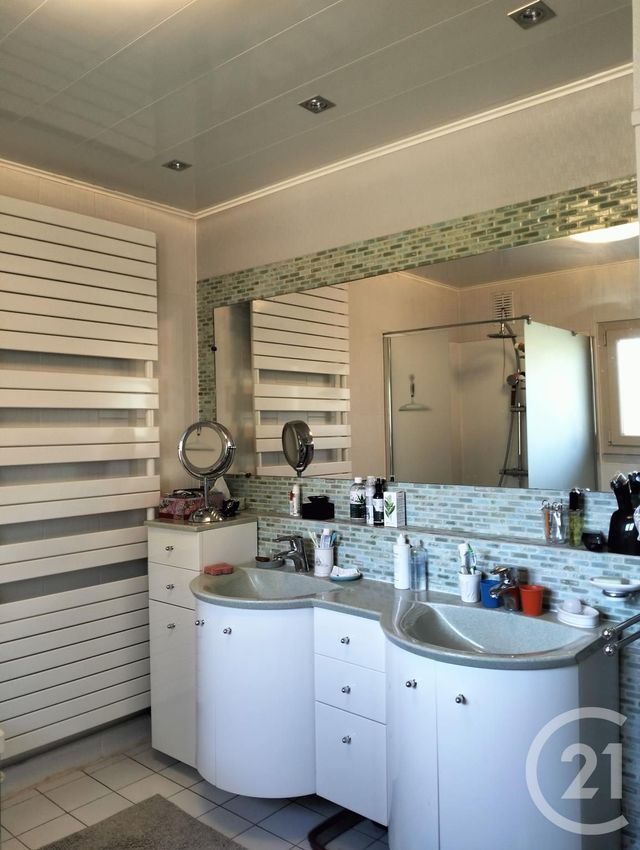 Maison &agrave; vendre - 10 pi&egrave;ces - 254,40 m2 - La Machine - 58 - BOURGOGNE