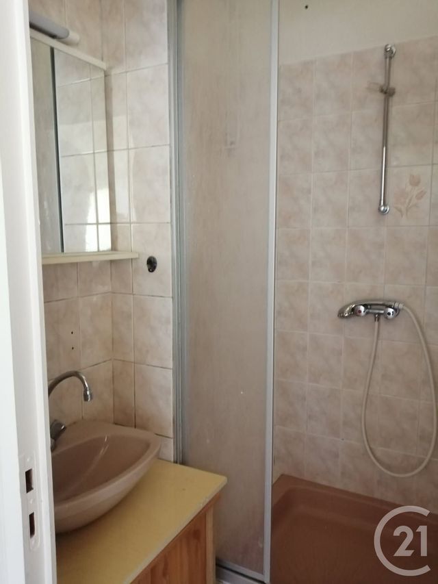 Afficher la photo en grand Appartement F2 à vendre - 2 pièces - 50,77 m2 - Imphy - 58 - BOURGOGNE