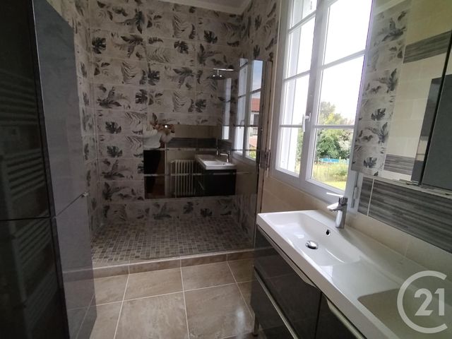 Afficher la photo en grand Maison à vendre - 7 pièces - 150 m2 - Nevers - 58 - BOURGOGNE