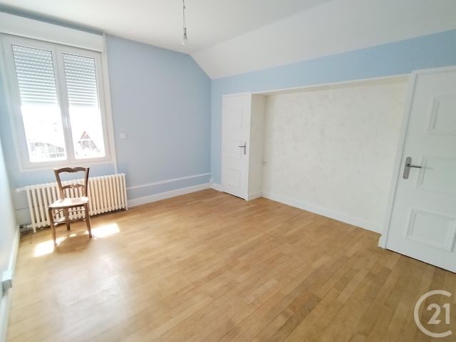 Afficher la photo en grand Maison à vendre - 7 pièces - 150 m2 - Nevers - 58 - BOURGOGNE