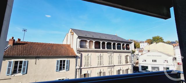 Appartement F3 &agrave; louer - 3 pi&egrave;ces - 76,11 m2 - Nevers - 58 - BOURGOGNE