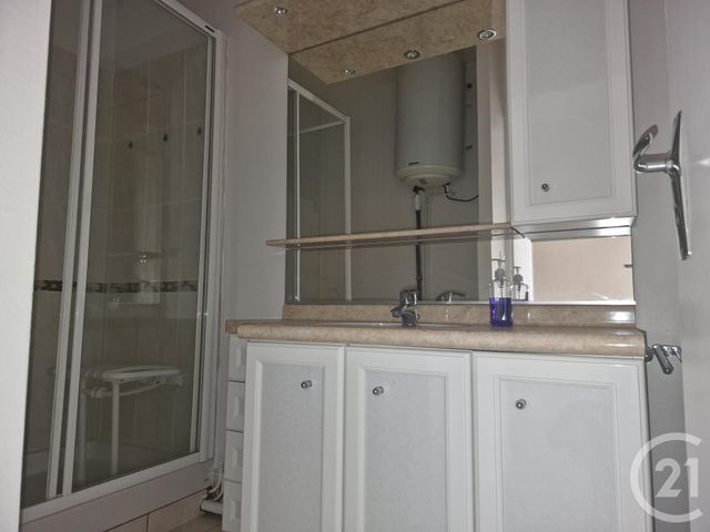 Appartement F3 &agrave; louer - 3 pi&egrave;ces - 76,11 m2 - Nevers - 58 - BOURGOGNE