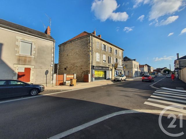 Afficher la photo en grand Immeuble à vendre - 340 m2 - Fourchambault - 58 - BOURGOGNE