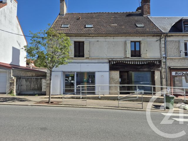 Immeuble à vendre IMPHY