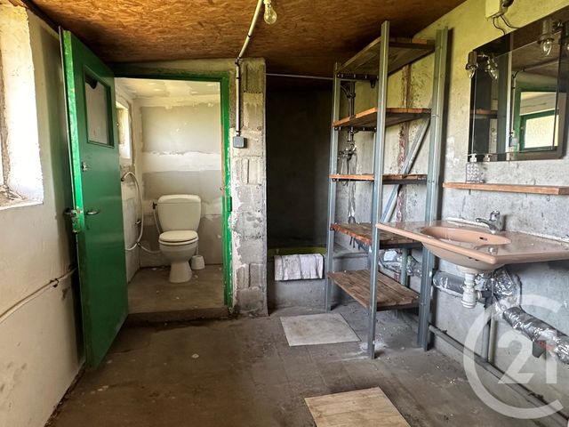 Maison à louer - 4 pièces - 220 m2 - Sancoins - 18 - CENTRE