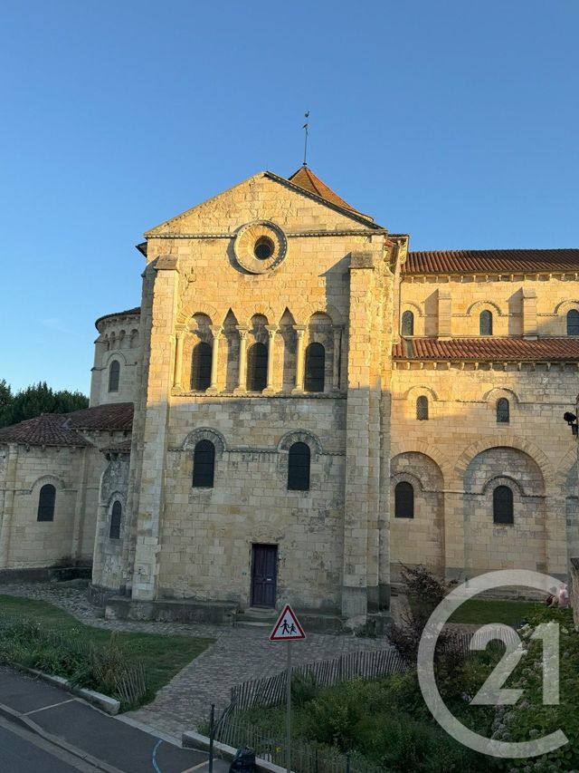 Appartement à vendre - 4 pièces - 82,89 m2 - Nevers - 58 - BOURGOGNE