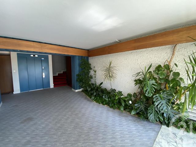 Afficher la photo en grand Appartement T3 à vendre - 3 pièces - 75,01 m2 - Nevers - 58 - BOURGOGNE