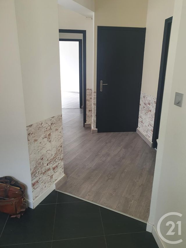 Appartement F3 à vendre - 3 pièces - 66,25 m2 - Nevers - 58 - BOURGOGNE