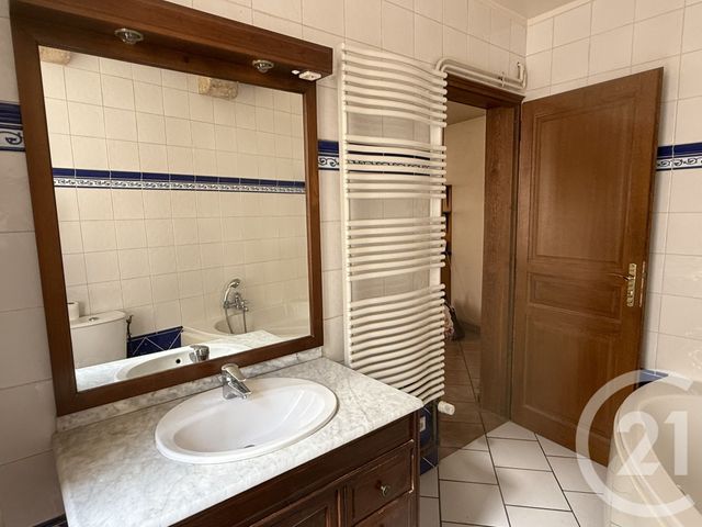 Appartement F4 à vendre - 4 pièces - 137,84 m2 - Nevers - 58 - BOURGOGNE