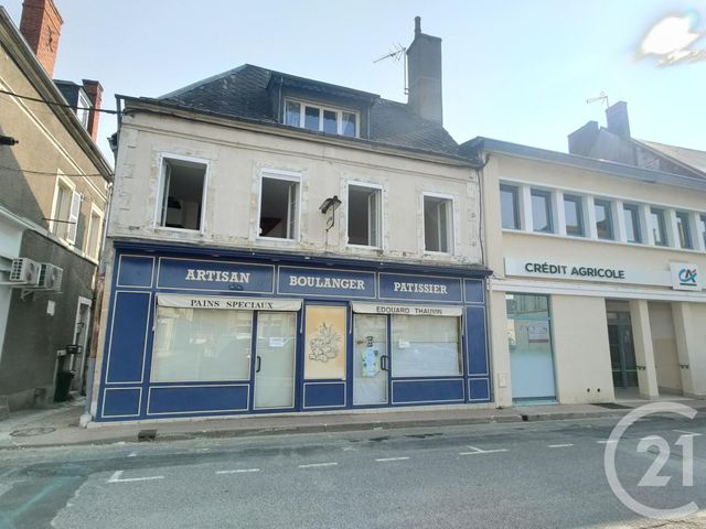 Appartement F2 bis à louer - 2 pièces - 70,76 m2 - Sancoins - 18 - CENTRE