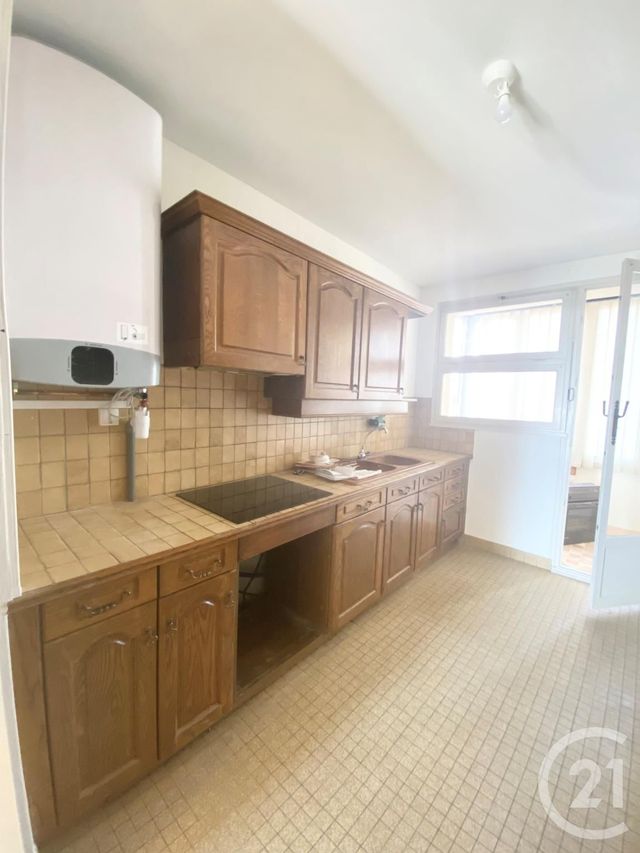 Appartement F2 à louer - 2 pièces - 62,21 m2 - Nevers - 58 - BOURGOGNE