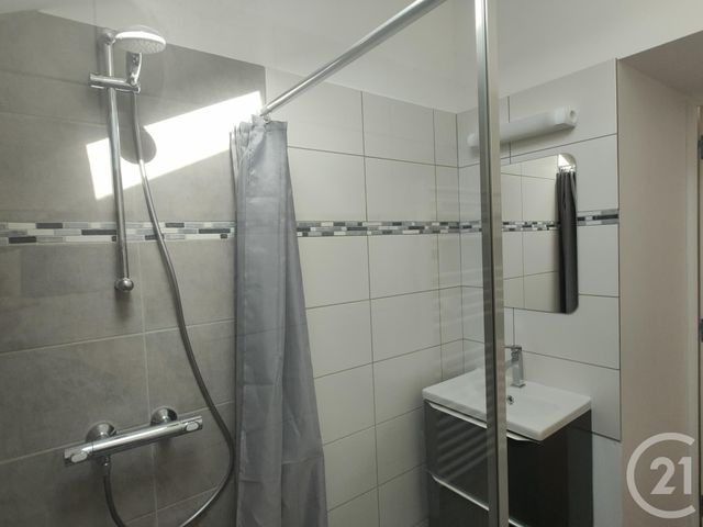 Afficher la photo en grand Appartement F1 à louer - 1 pièce - 37,72 m2 - Sancoins - 18 - CENTRE