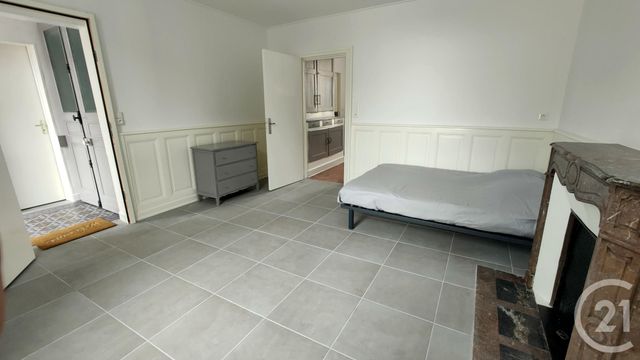 Afficher la photo en grand Appartement F1 à louer - 1 pièce - 37,72 m2 - Sancoins - 18 - CENTRE