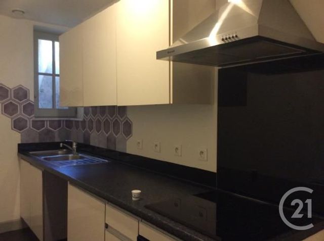 Afficher la photo en grand Appartement F3 à louer - 3 pièces - 84,80 m2 - Guerigny - 58 - BOURGOGNE