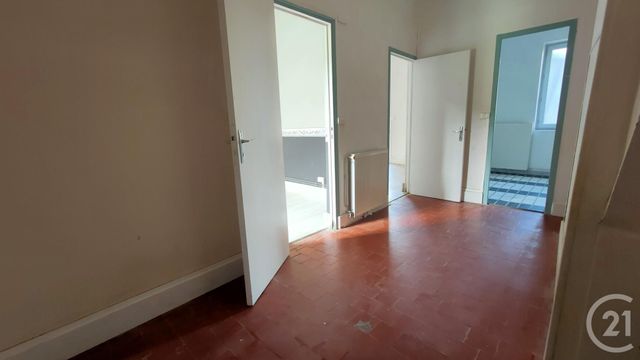 Appartement F3 à louer - 3 pièces - 70,01 m2 - St Pierre Le Moutier - 58 - BOURGOGNE