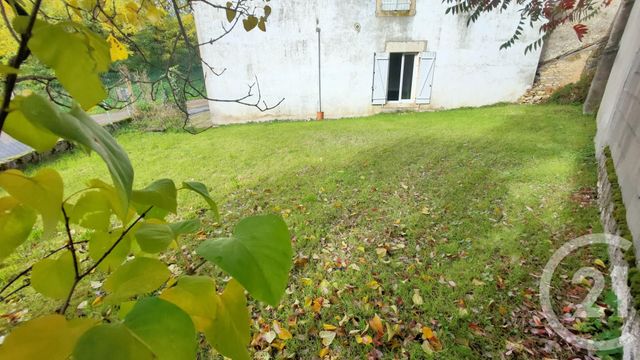 Appartement F3 à louer - 3 pièces - 70,01 m2 - St Pierre Le Moutier - 58 - BOURGOGNE