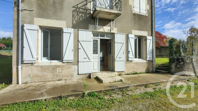 Appartement F3 à louer - 3 pièces - 70,01 m2 - St Pierre Le Moutier - 58 - BOURGOGNE