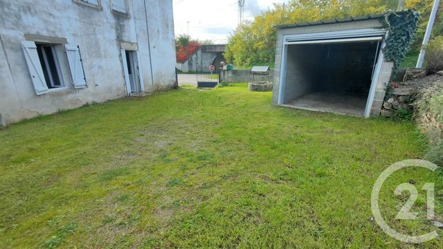 Appartement F3 à louer - 3 pièces - 70,01 m2 - St Pierre Le Moutier - 58 - BOURGOGNE