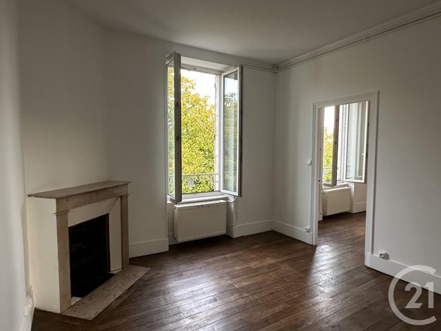 Appartement F2 à louer - 2 pièces - 46,12 m2 - Nevers - 58 - BOURGOGNE