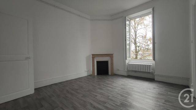 Appartement F2 &agrave; louer - 2 pi&egrave;ces - 46,72 m2 - Nevers - 58 - BOURGOGNE
