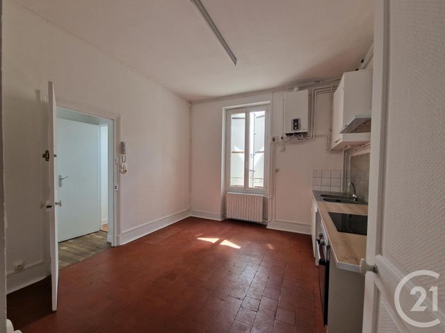 Appartement F2 à louer - 2 pièces - 46,72 m2 - Nevers - 58 - BOURGOGNE