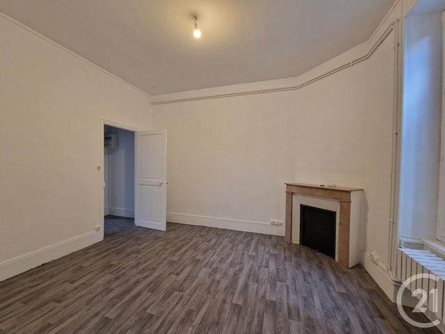 Afficher la photo en grand Appartement F2 à louer - 2 pièces - 46,72 m2 - Nevers - 58 - BOURGOGNE