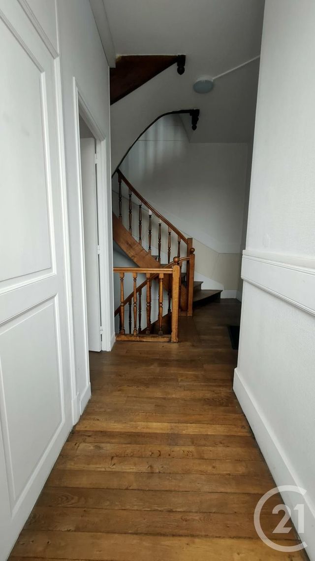 Appartement F2 &agrave; louer - 2 pi&egrave;ces - 46,72 m2 - Nevers - 58 - BOURGOGNE