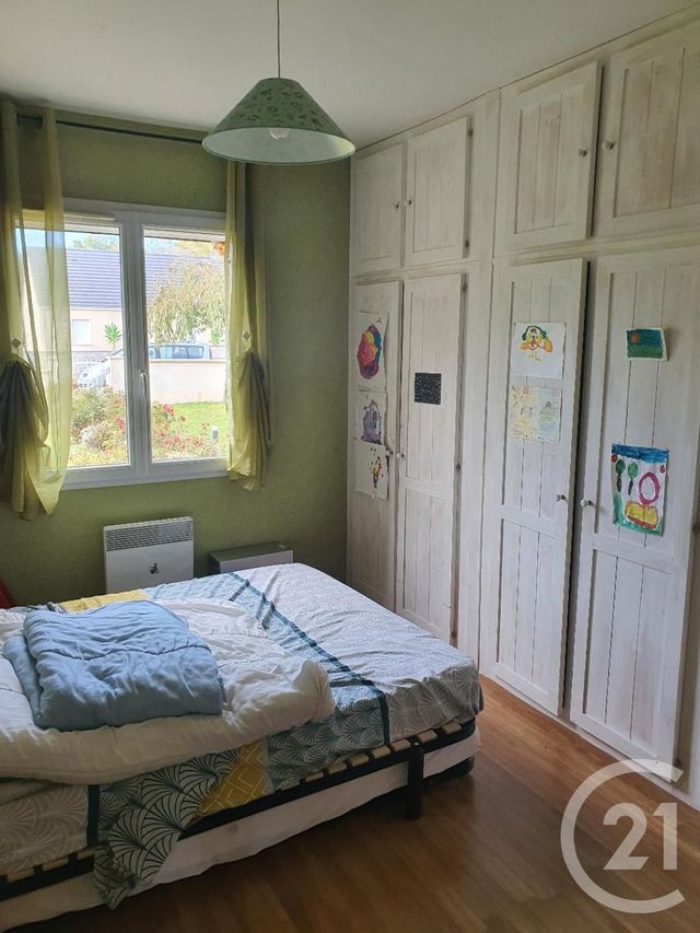 Maison &agrave; vendre - 4 pi&egrave;ces - 102,31 m2 - Cuffy - 18 - CENTRE