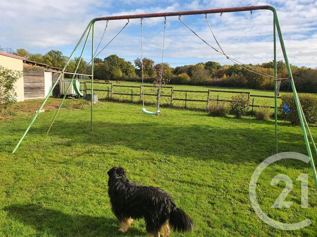 Maison &agrave; vendre - 4 pi&egrave;ces - 102,31 m2 - Cuffy - 18 - CENTRE