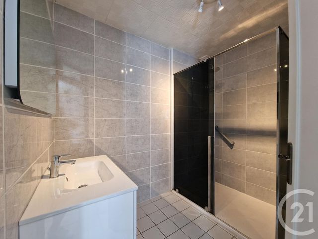 Maison à louer - 4 pièces - 99,97 m2 - Guerigny - 58 - BOURGOGNE