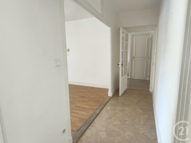 Appartement F3 bis &agrave; louer - 4 pi&egrave;ces - 94,88 m2 - Nevers - 58 - BOURGOGNE