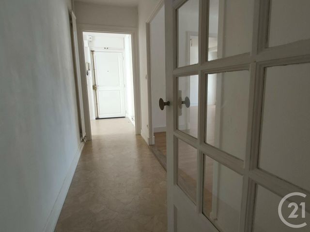 Appartement F3 bis &agrave; louer - 4 pi&egrave;ces - 94,88 m2 - Nevers - 58 - BOURGOGNE