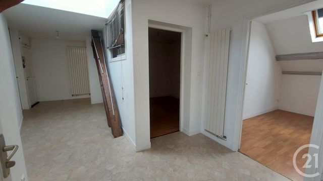 Appartement F3 bis &agrave; louer - 4 pi&egrave;ces - 94,88 m2 - Nevers - 58 - BOURGOGNE