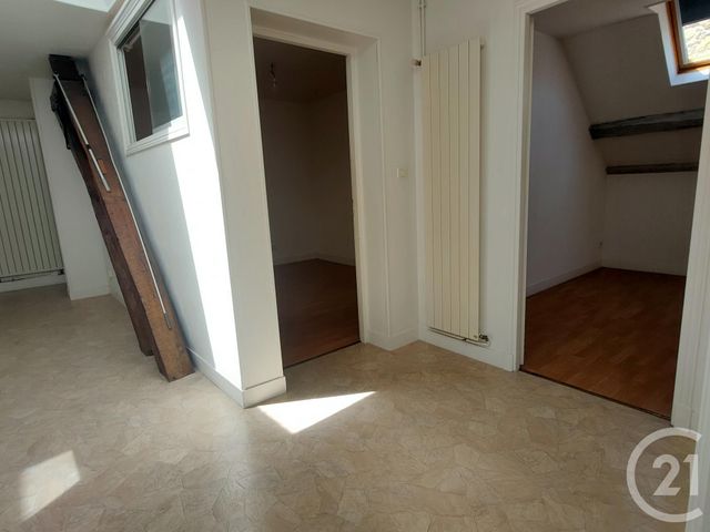 Appartement F3 bis &agrave; louer - 4 pi&egrave;ces - 94,88 m2 - Nevers - 58 - BOURGOGNE