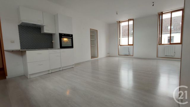 Appartement à louer FOURCHAMBAULT