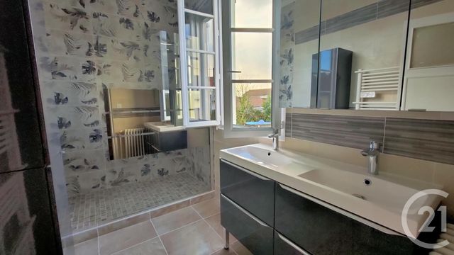 Maison à louer - 7 pièces - 170,25 m2 - Nevers - 58 - BOURGOGNE