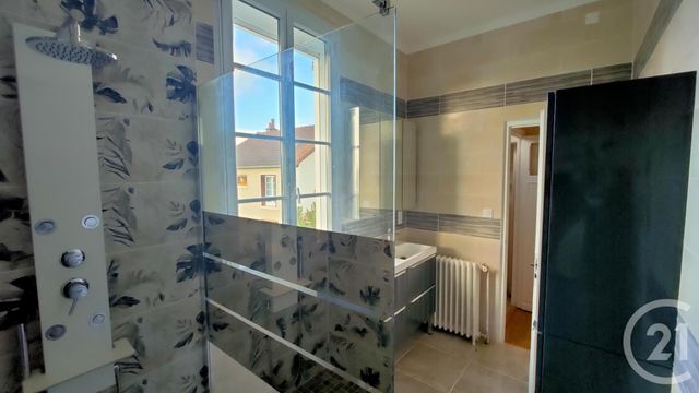 Maison à louer - 7 pièces - 170,25 m2 - Nevers - 58 - BOURGOGNE