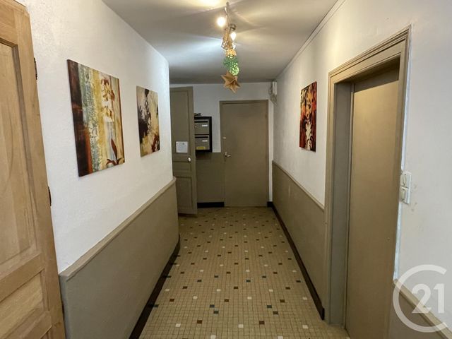 Appartement T1 à louer - 1 pièce - 29,70 m2 - Nevers - 58 - BOURGOGNE