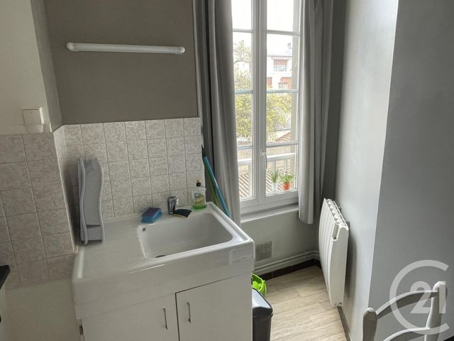 Appartement T1 à louer - 1 pièce - 29,70 m2 - Nevers - 58 - BOURGOGNE