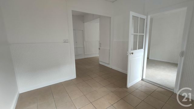 Commerce &agrave; louer - 70 m2 - 03 - AUVERGNE