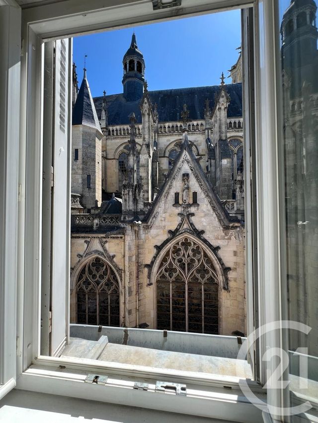 Appartement F3 &agrave; vendre - 4 pi&egrave;ces - 89 m2 - Nevers - 58 - BOURGOGNE