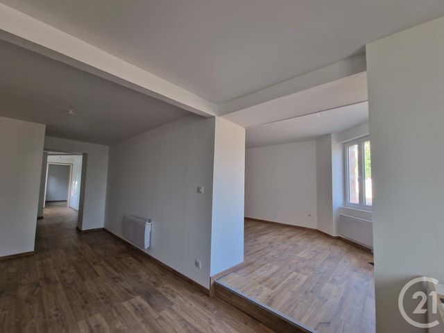 Appartement F3 &agrave; louer - 3 pi&egrave;ces - 79,24 m2 - Fourchambault - 58 - BOURGOGNE